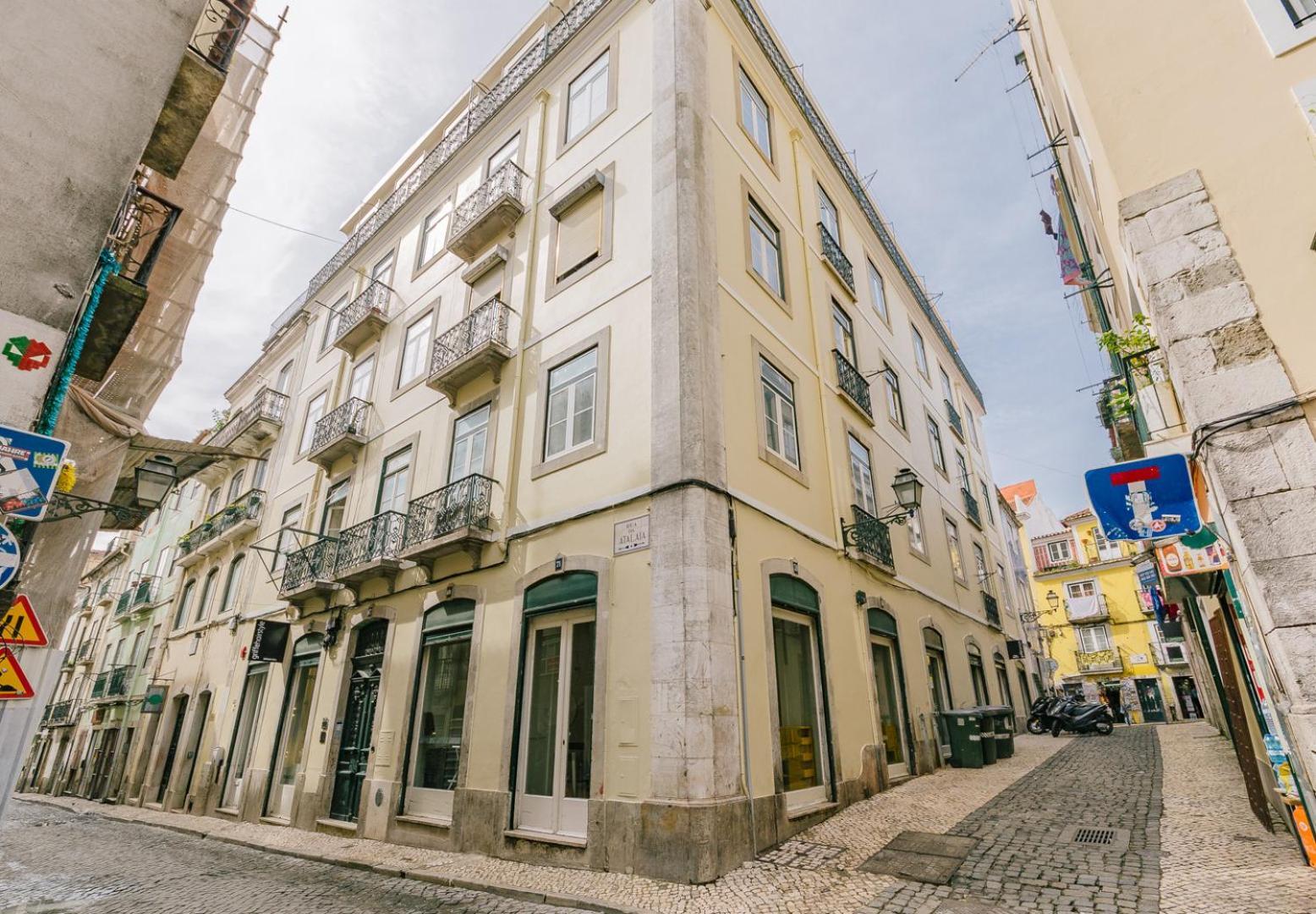 Rent4rest Castle View Family & Friends In Bairro Alto * Lissabon