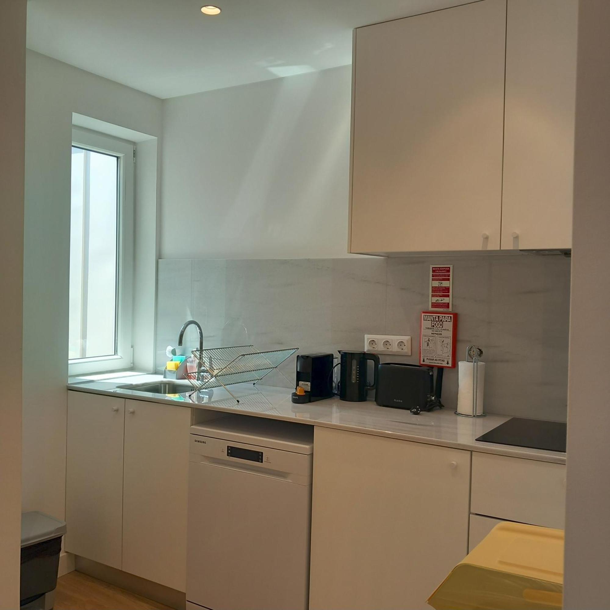 Rent4rest Castle View Family & Friends In Bairro Alto Appartement Lissabon